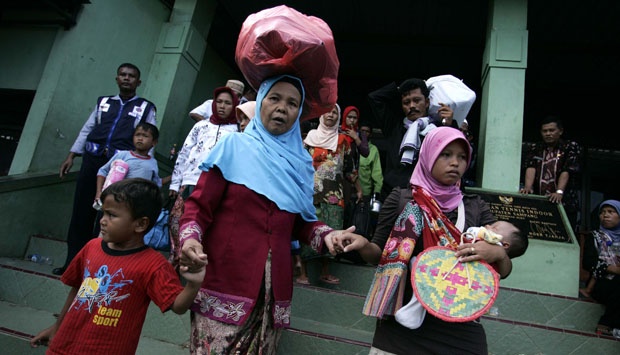 Pengungsi Syiah di Sampang (Foto TEMPO)